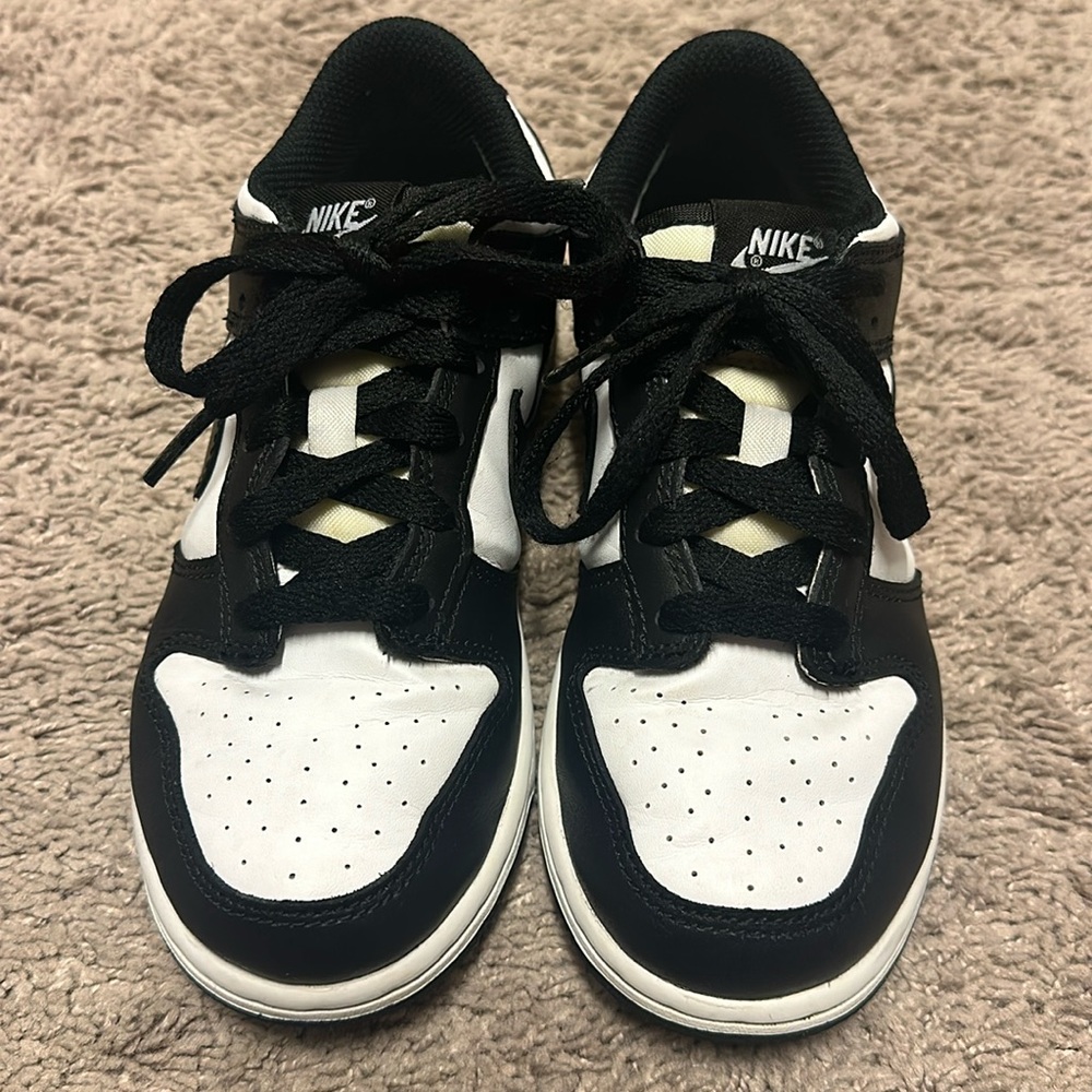 Nike dunk low pandas 🐼 2.5y white/black